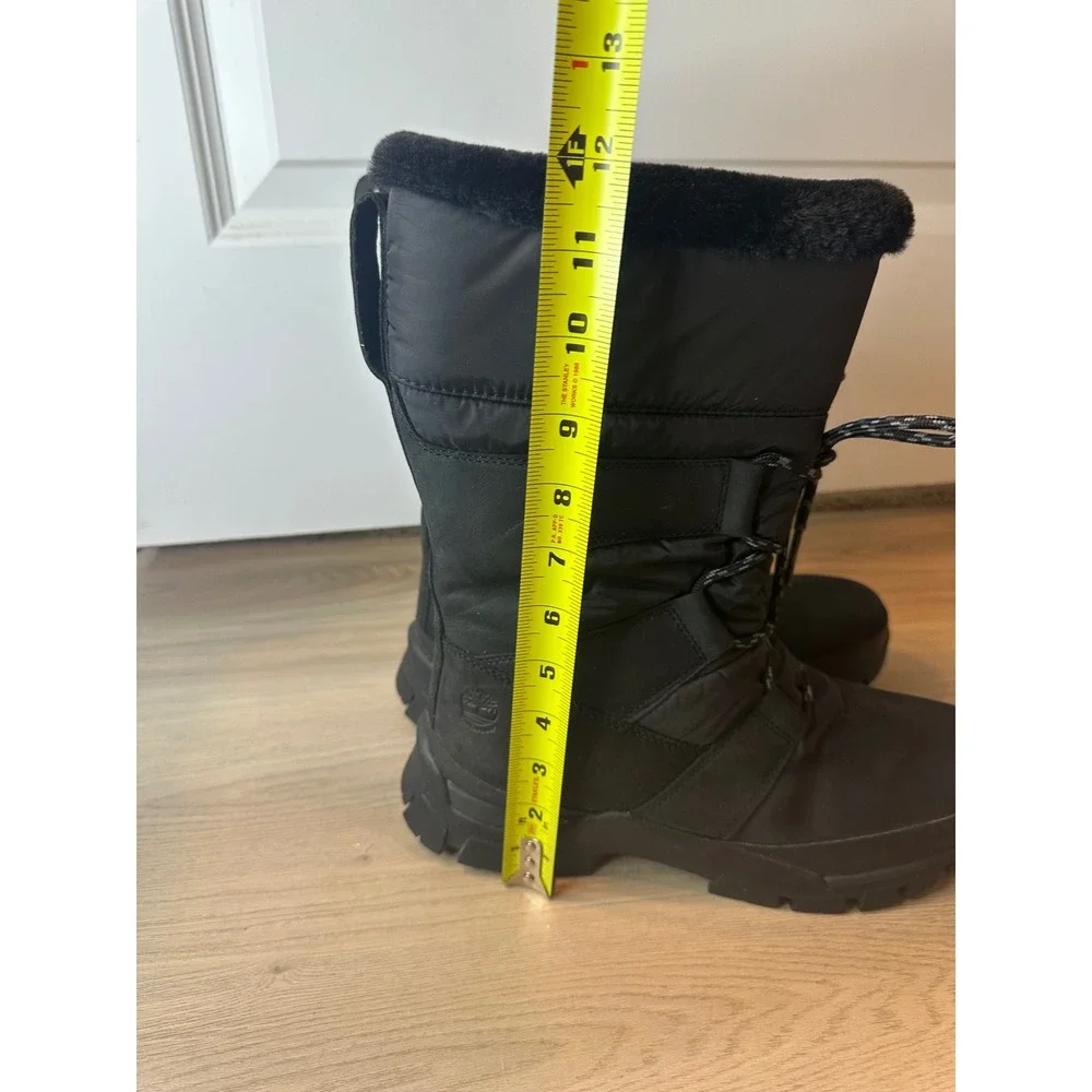 Timberland Women 10 Black Winter Boots Faux Fur Trim Lace Up Snow Boots Lug Sole